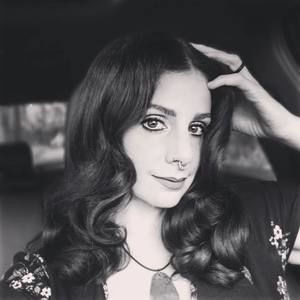 Meet your Posher, Alyssa